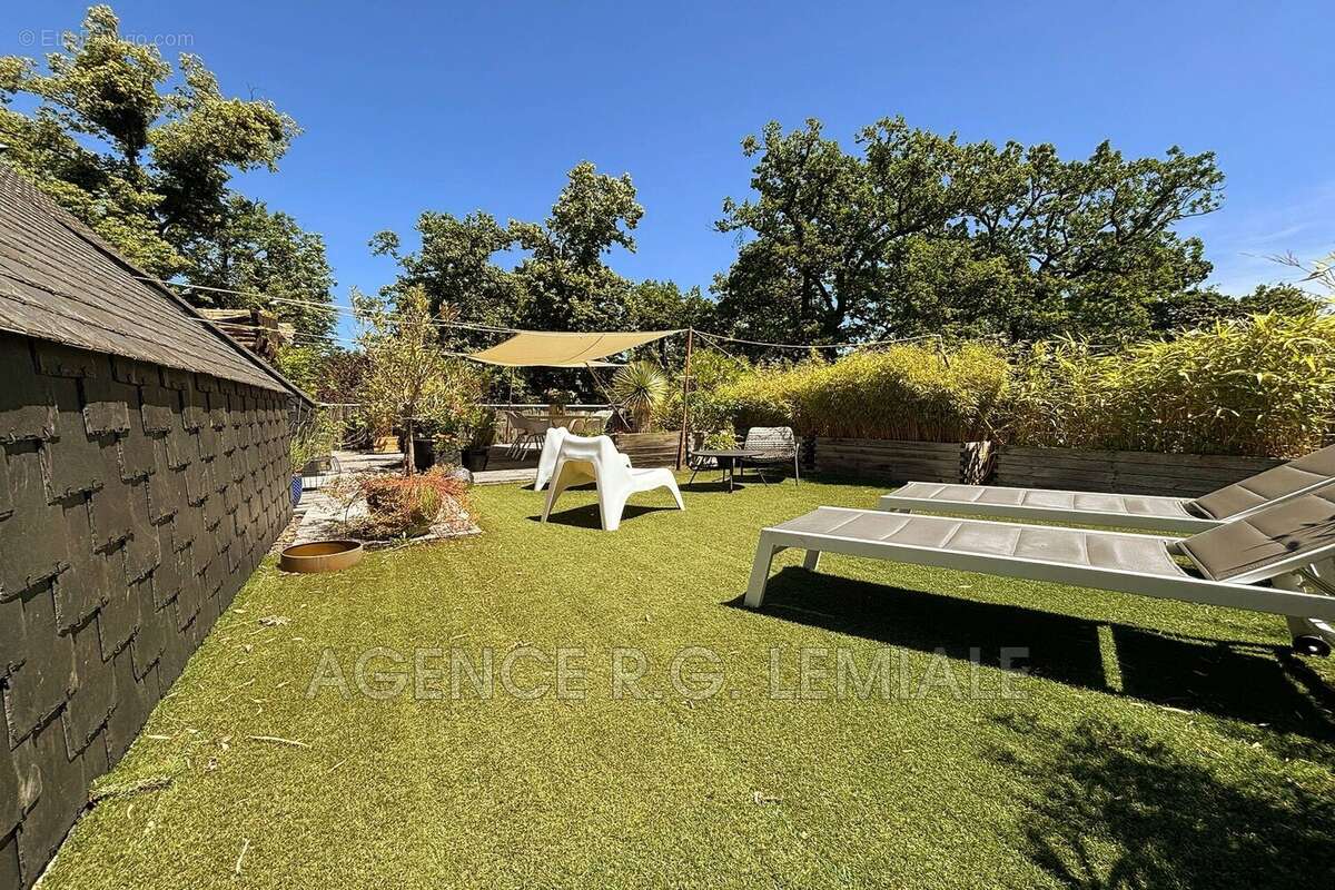 Appartement à MAISONS-LAFFITTE