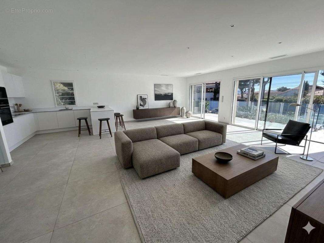 Maison à CAVALAIRE-SUR-MER