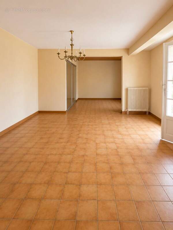 Maison 110 m² à Bazas  - photo 3
