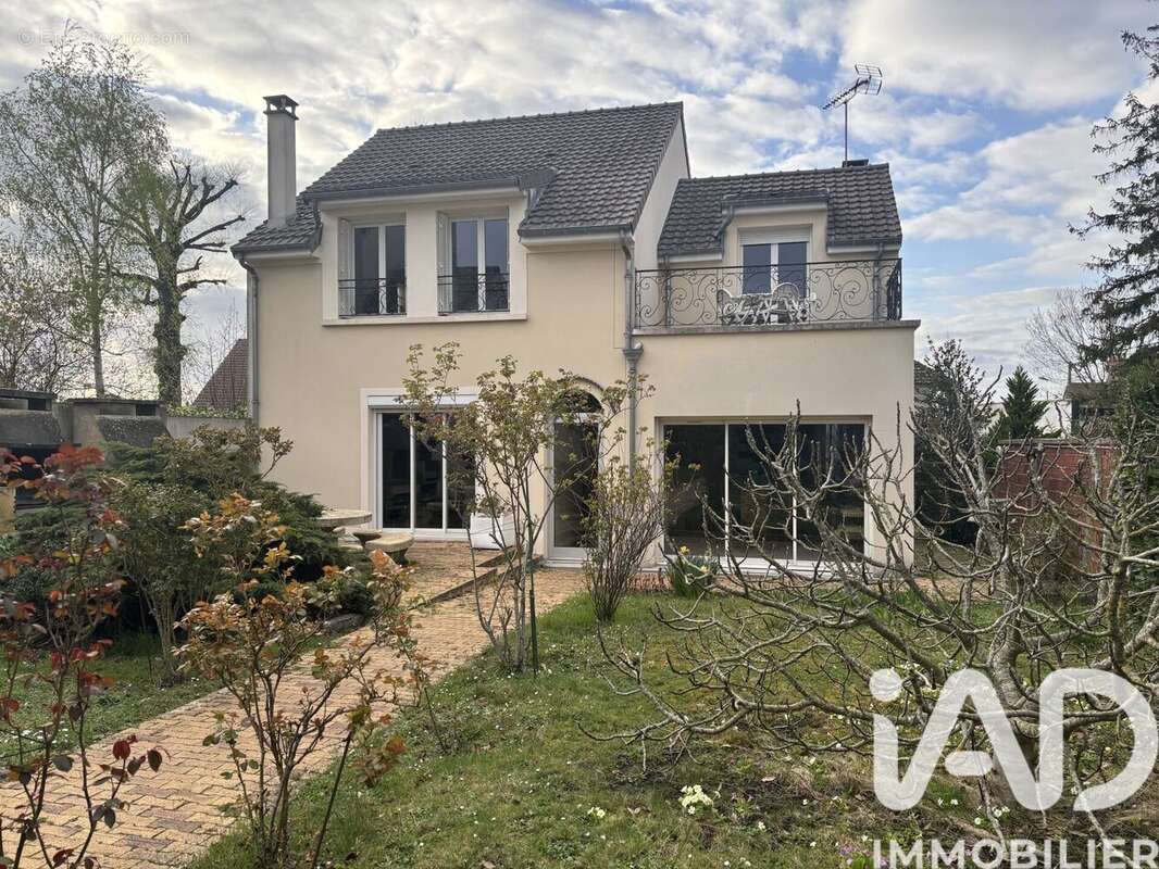 Maison 140 m² à Villiers-Sur-Marne  - photo 2