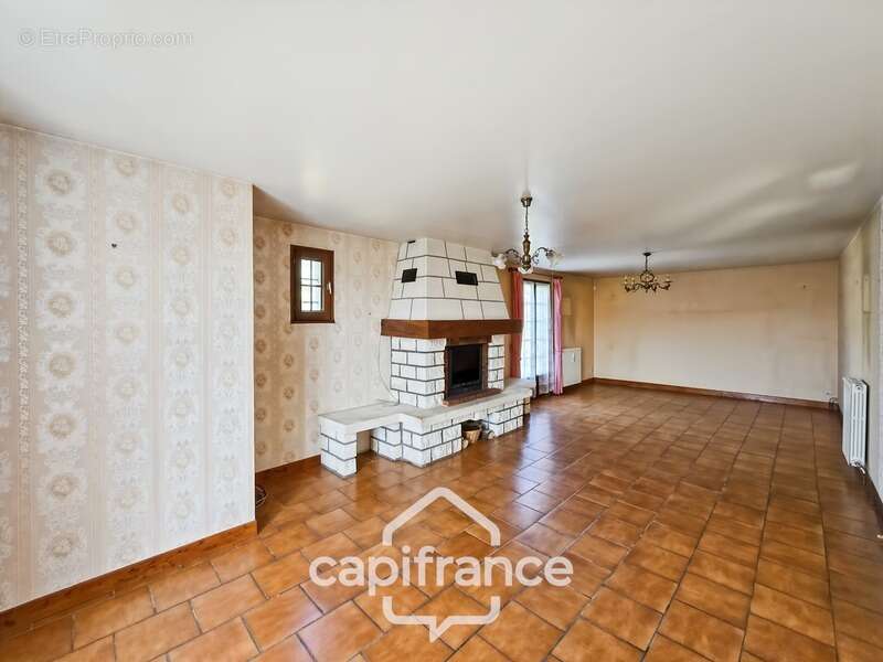 PRÉMERY (58) – Maison familiale de 144 m² sur sous-sol complet – 4 chambres – Terrain arboré de 2 014 m² - photo 5