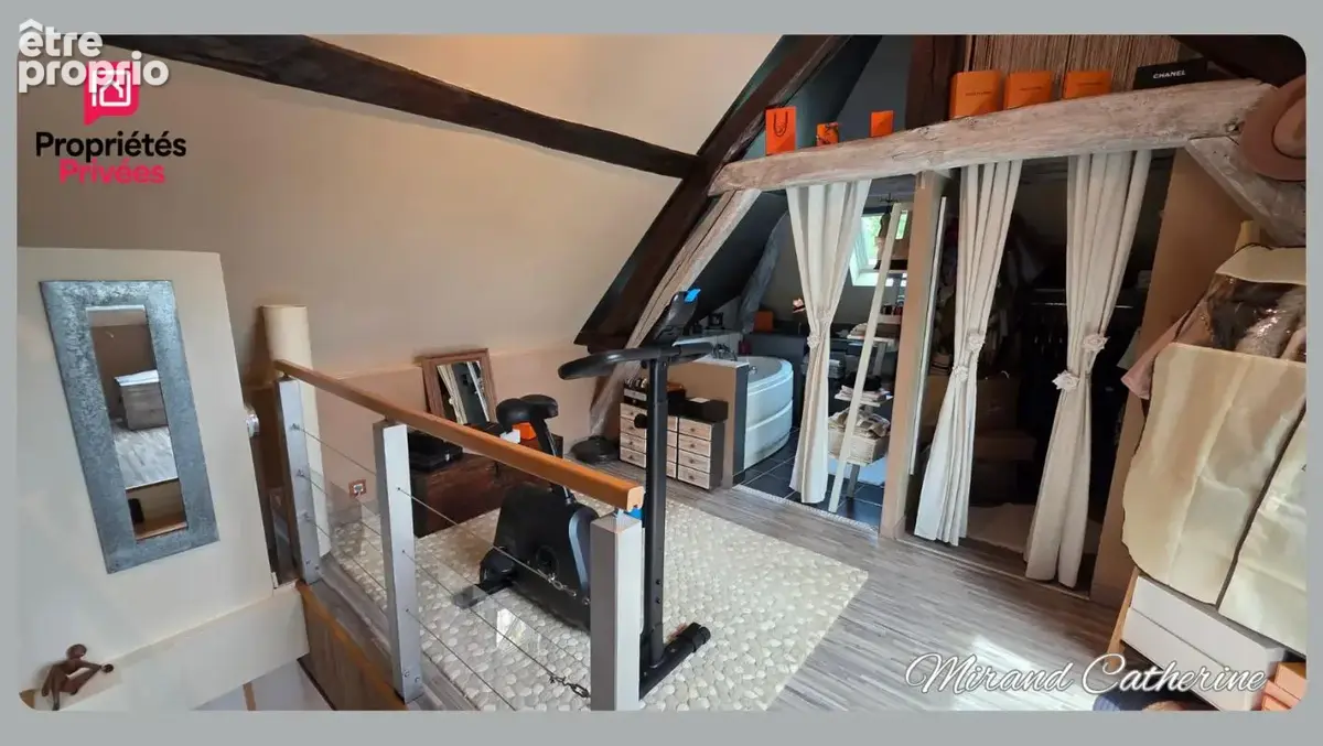 Maison de charme rénovée avec vaste suite parentale et deux garages - photo 8