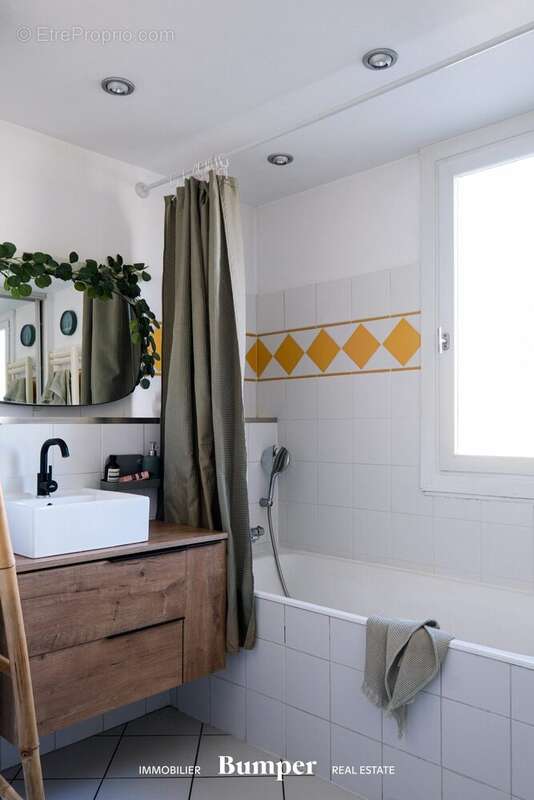 Appartement à LYON-5E