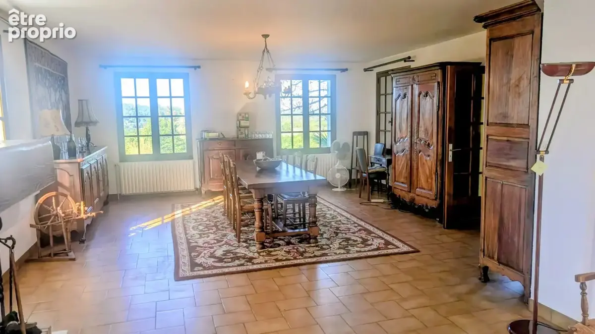 Maison 6 pièces 167 m² à vendre à Chaudefonds-Sur-Layon (49290) - photo 4