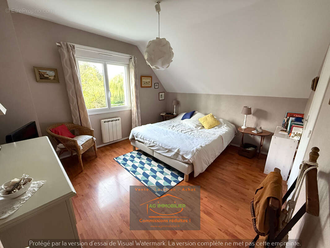 Maison à MONTGERMONT