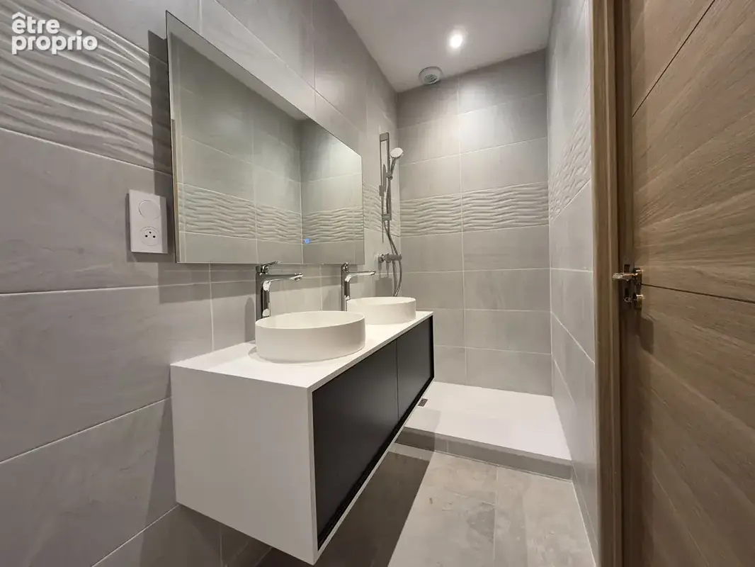 Appartement T4 - 78 m² - 3 Chambres - Climatisation - photo 3