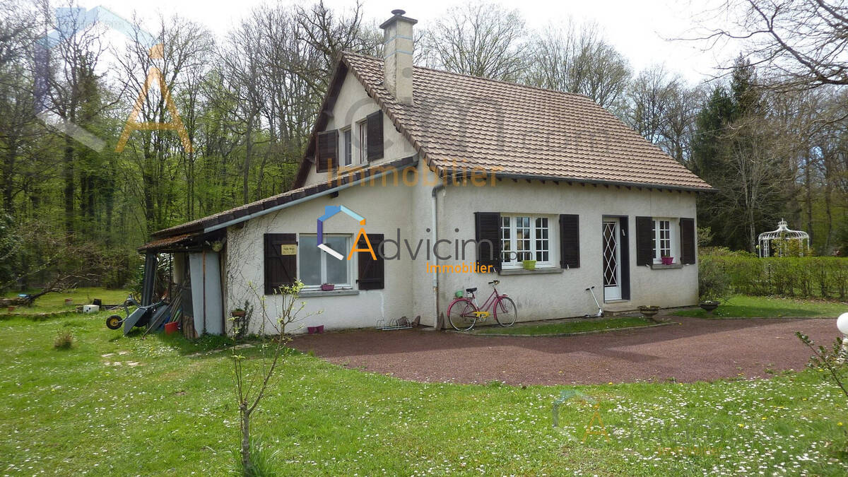 Maison à COURTENAY