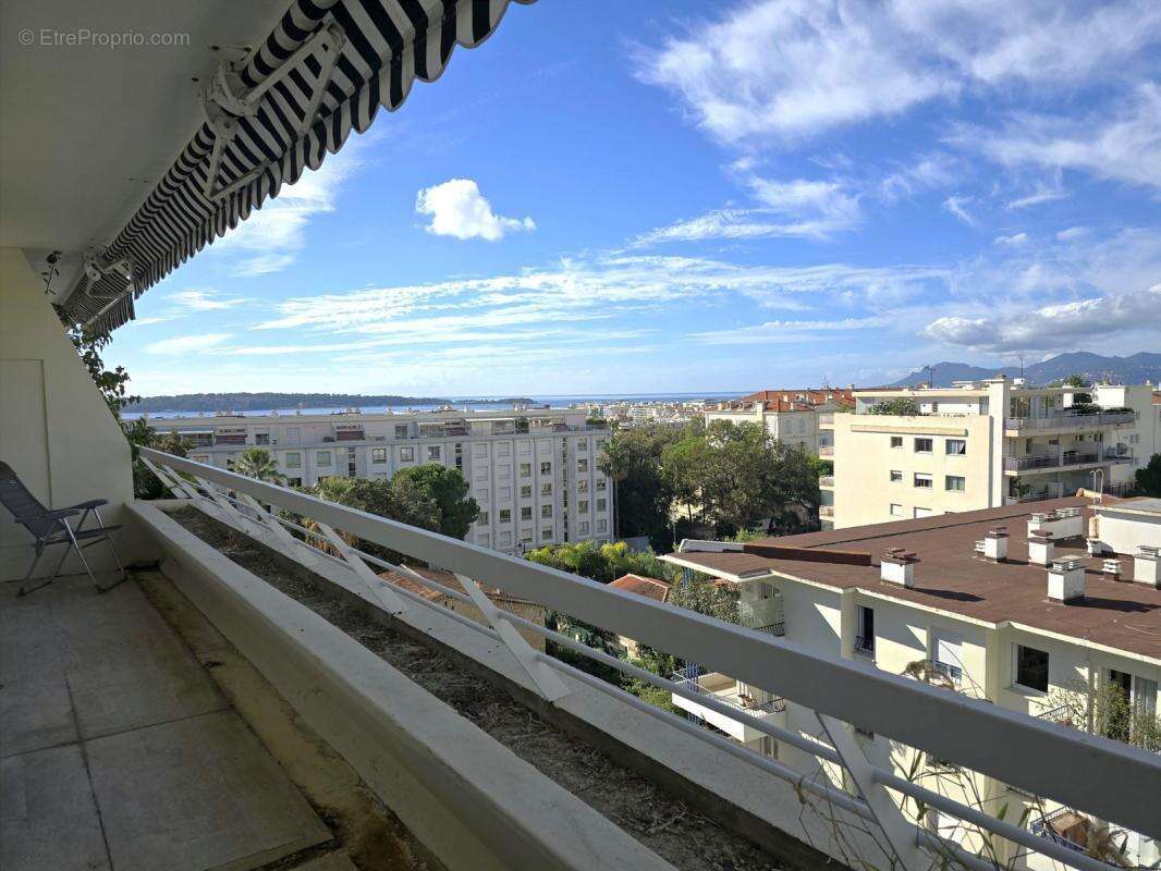 Appartement à CANNES