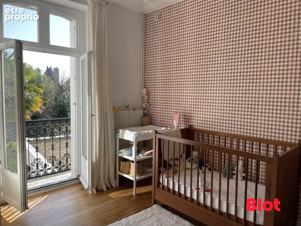 Maison 287 m² à Rennes  - photo 9