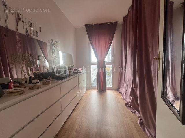 Duplex lumineux avec terrasse et 2 places de parking — Cergy - photo 6