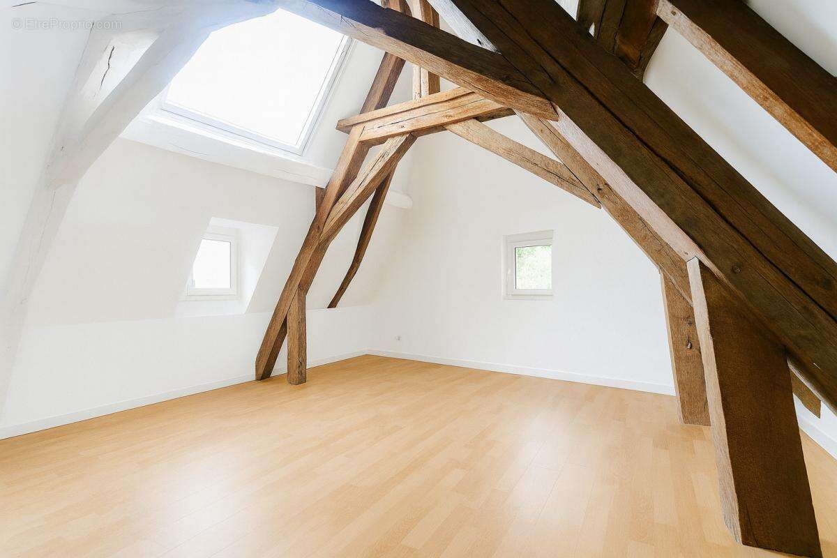 Appartement à SAINT-DIDIER-AU-MONT-D&#039;OR