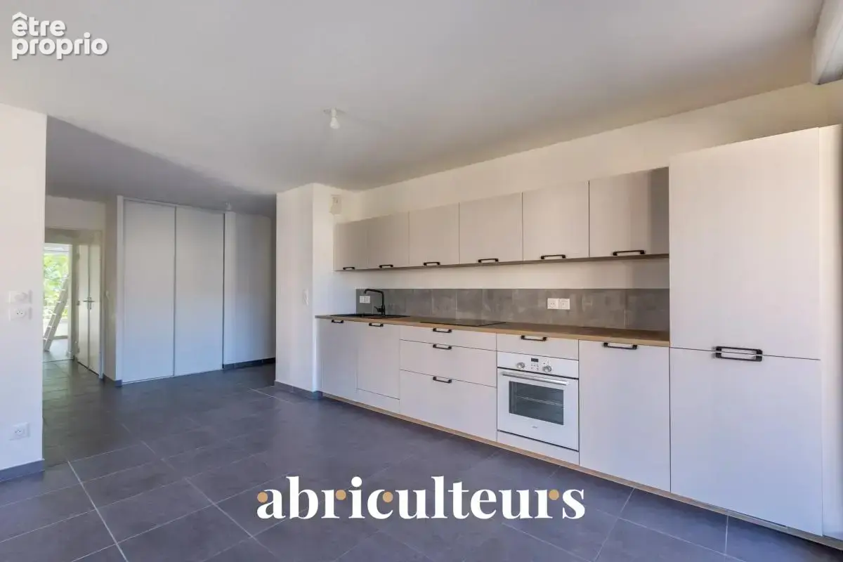 Superbe appartement 4 pièces de 85 m² avec grand balcon,en vente à Vénissieux Paul Bert (69200) - photo 19
