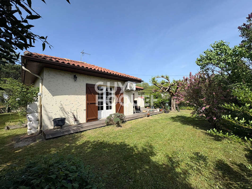 Maison à MERIGNAC