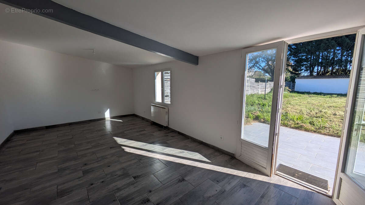 Maison à SAINT-VINCENT-LA-CHATRE