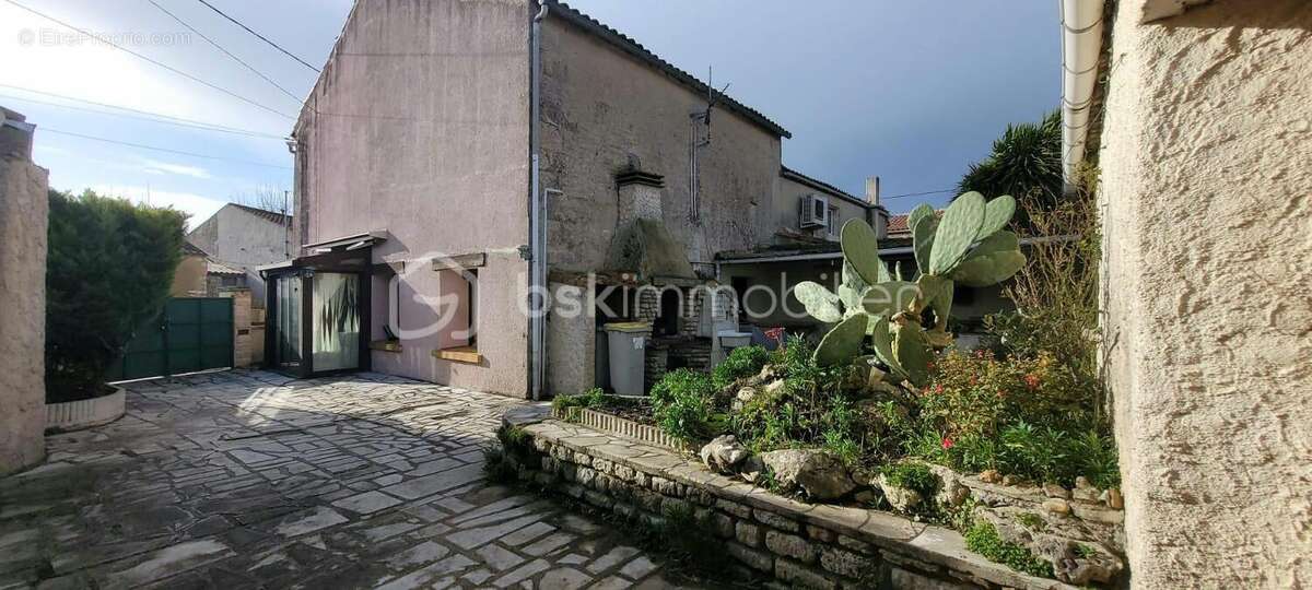 Maison à SAINT-FROULT