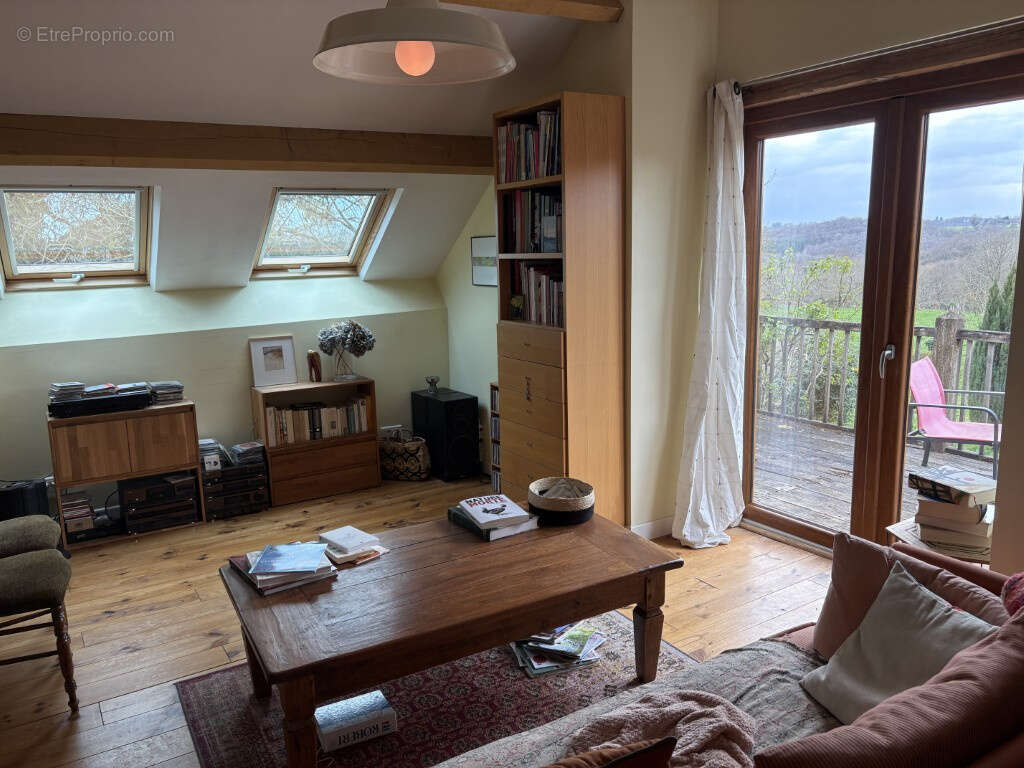 Proche Pompadour, en voie sans issue, dans petit hameau - photo 5