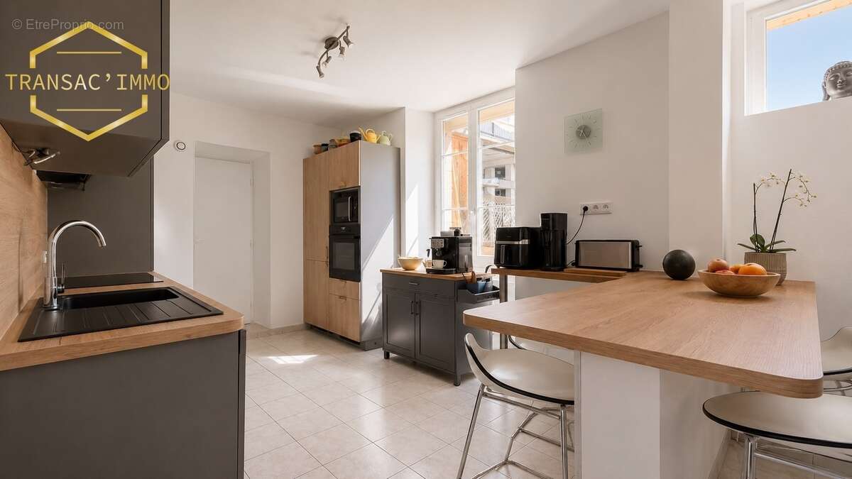 Maison 150 m² à Saint-Georges-De-Commiers  - photo 5