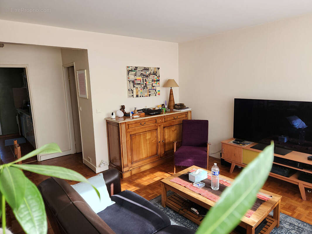 Appartement à VILLEMOMBLE