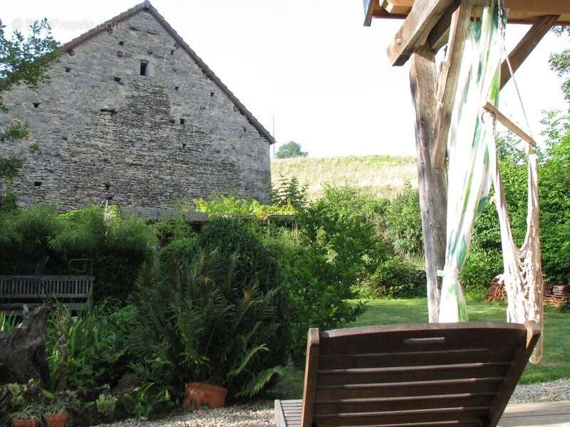 Maison à vendre 11 pièces VIEILMOULIN (21) - photo 8
