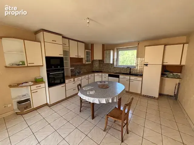 Maison ancienne avec grandes dependances - photo 3