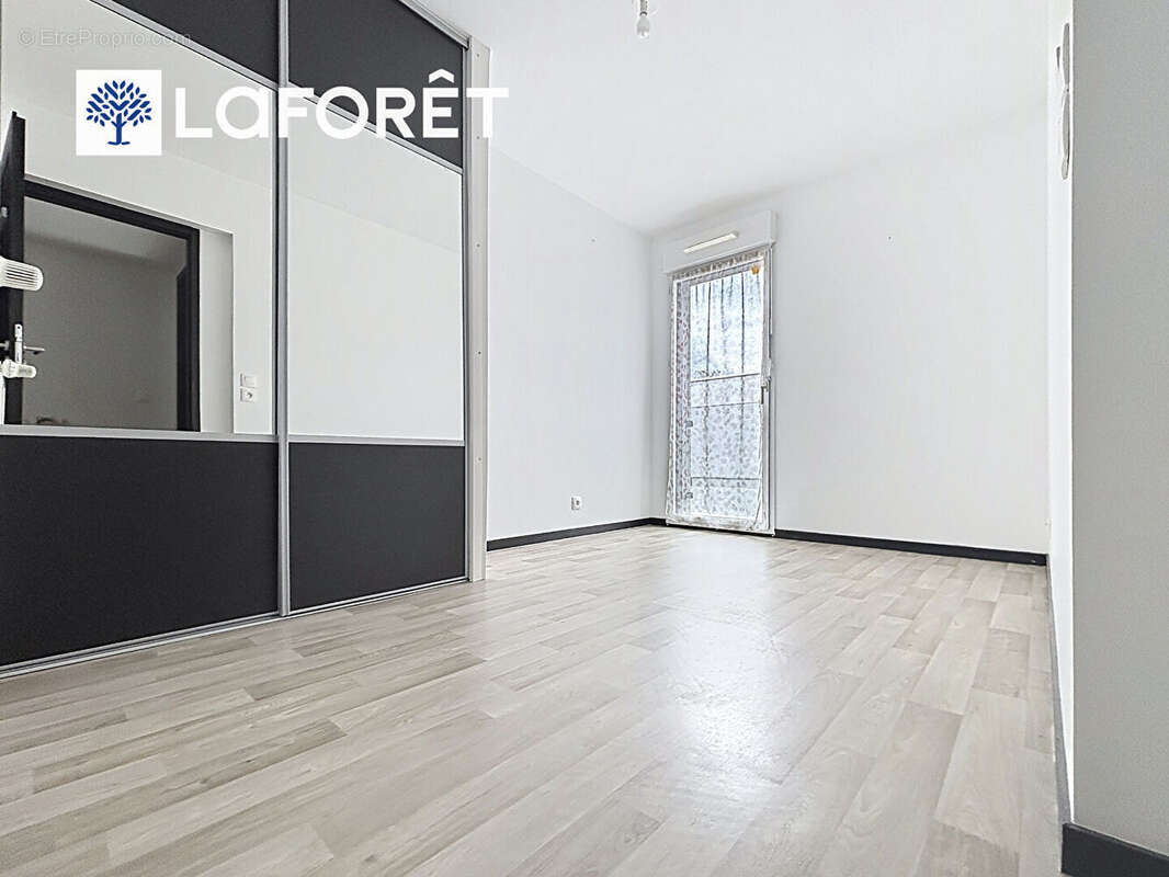 Appartement Lorient 4 pièce(s) 80m2 - photo 12