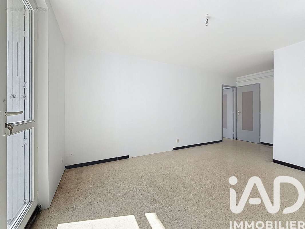 Photo 8 - Appartement à VAISON-LA-ROMAINE