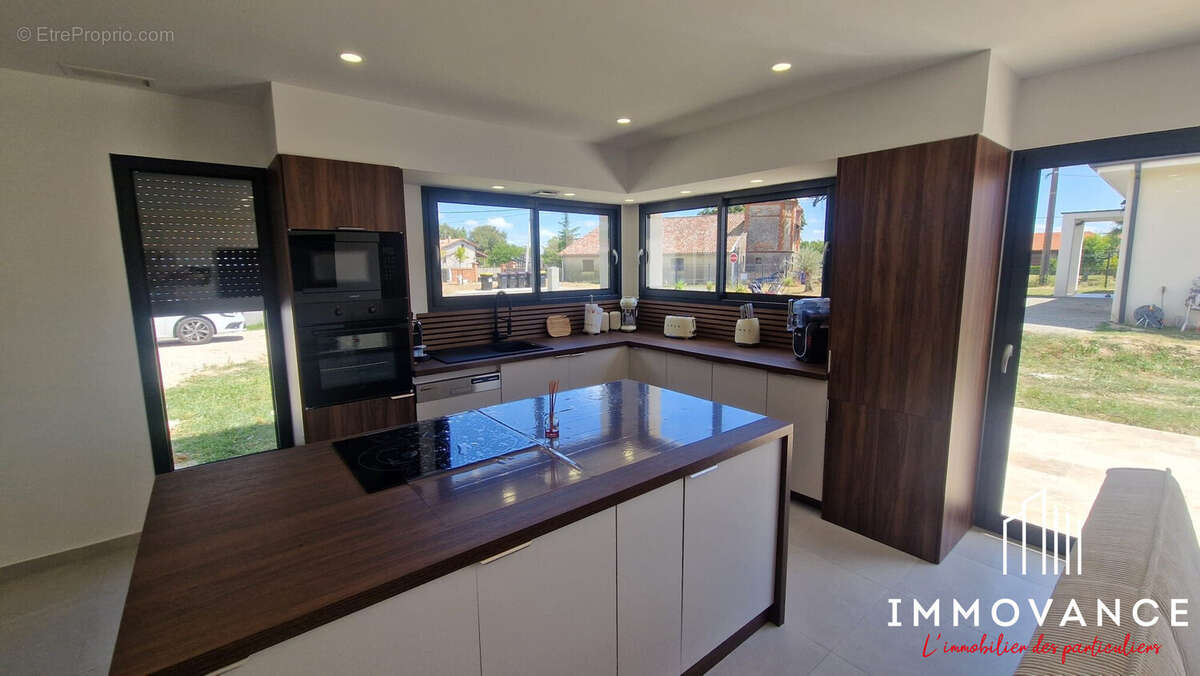 Maison à CASTELSARRASIN