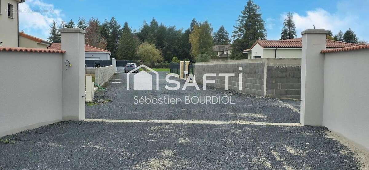 Photo 4 - Terrain à ORLEAT