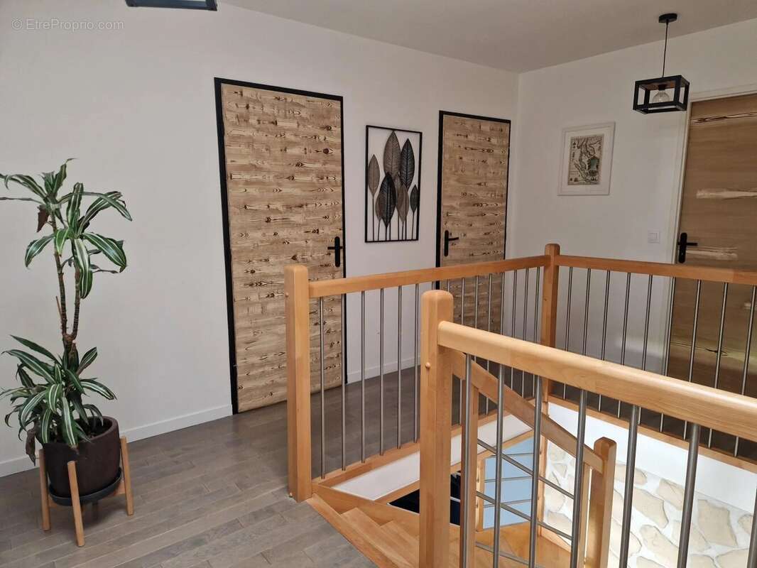 THIAIS - Maison moderne (2019) et familiale proche toutes commodités - photo 7
