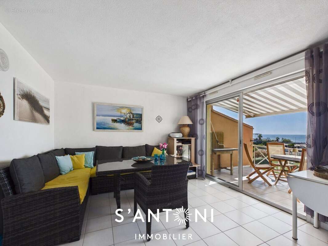 Appartement à VIAS