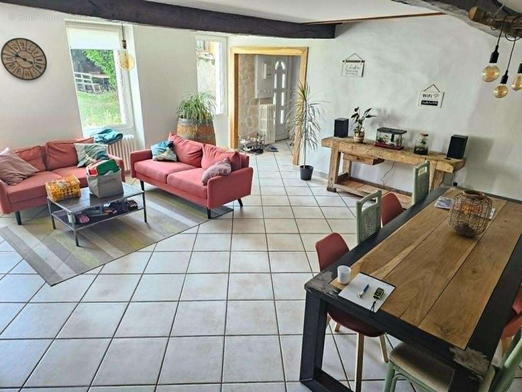Maison à SORBIERS