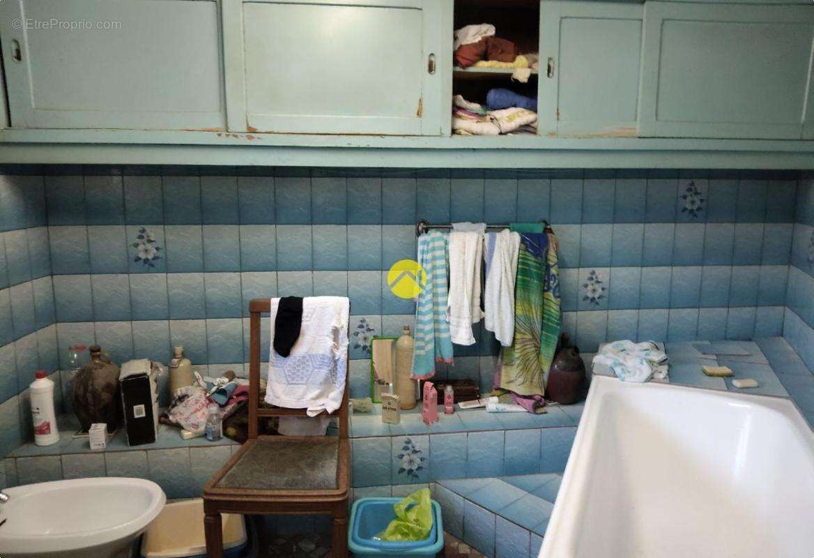 Maison à SAINT-AMAND-MONTROND