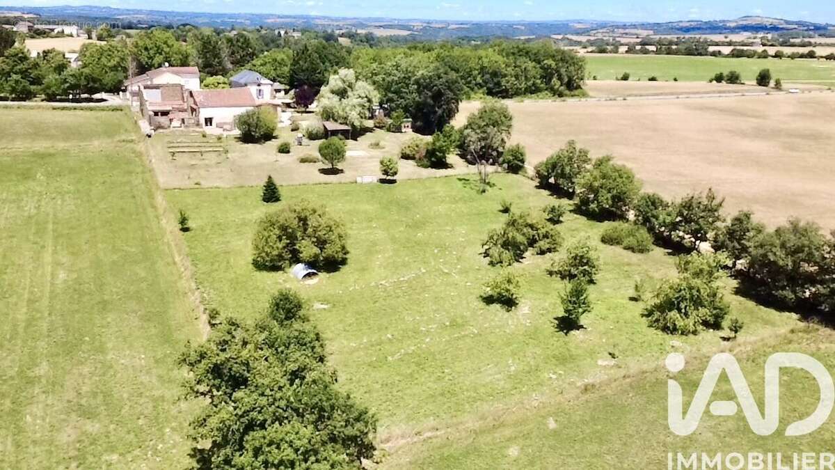 Photo 7 - Maison à MIRANDOL-BOURGNOUNAC