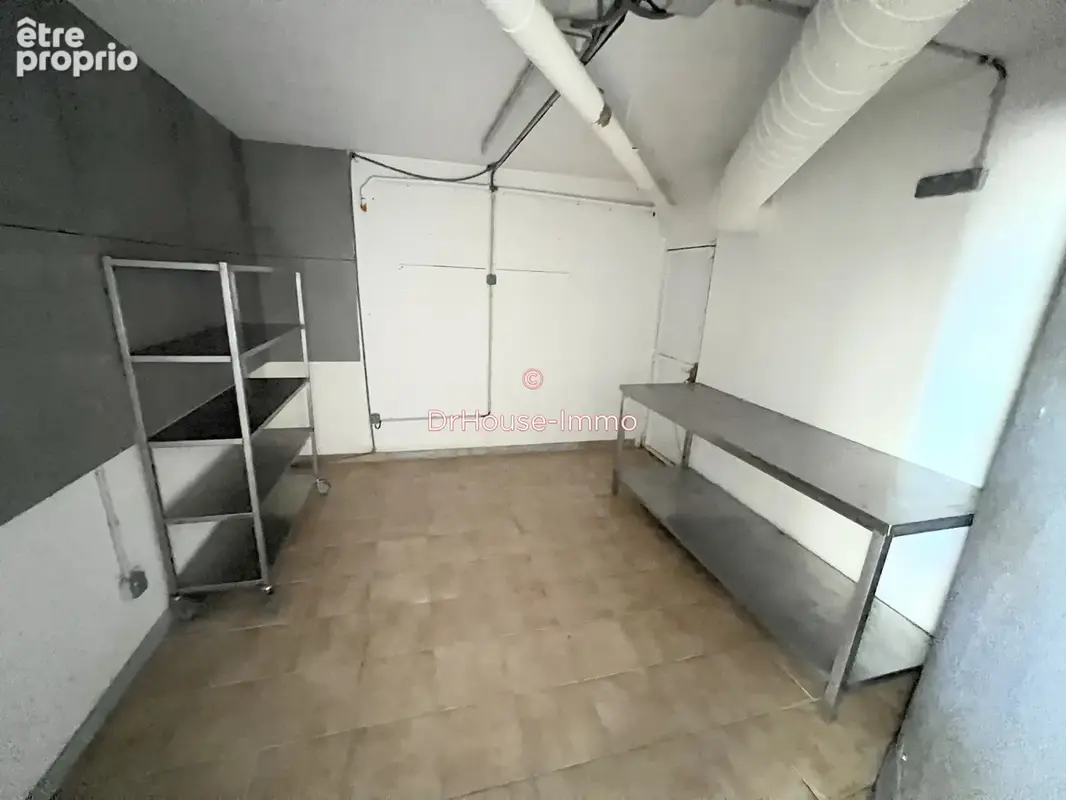 Commerce 91 m² à vendre à Le Grau-Du-Roi (30240) - photo 8
