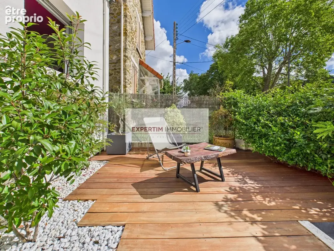 Maison 160 m² à Viroflay  - photo 2