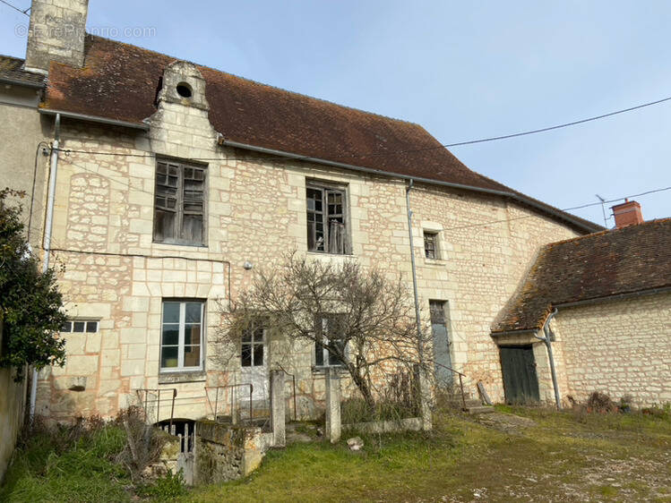 Maison à CHATELLERAULT