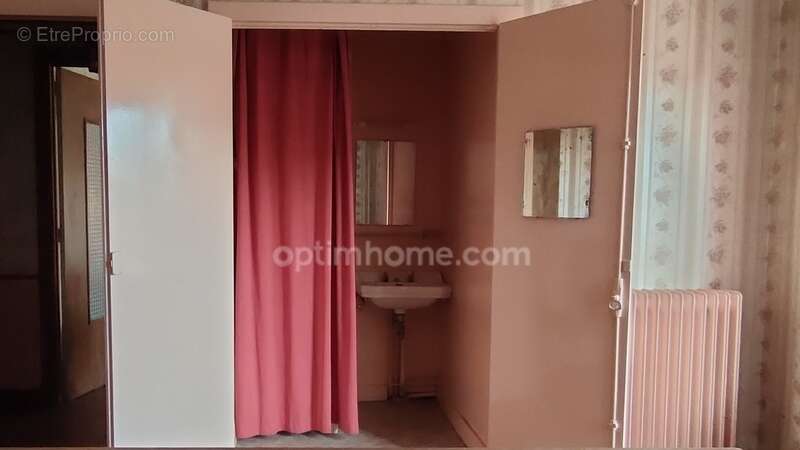 Maison à MONTHUREUX-SUR-SAONE