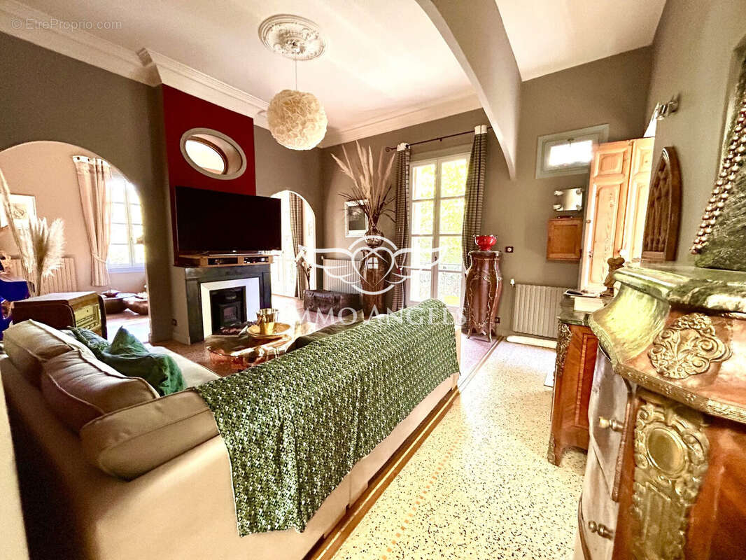 Maison à LES MATELLES