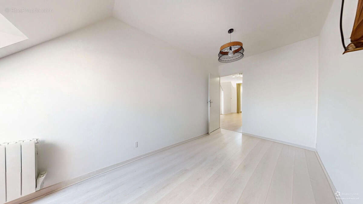 Appartement à FONTENAY-TRESIGNY