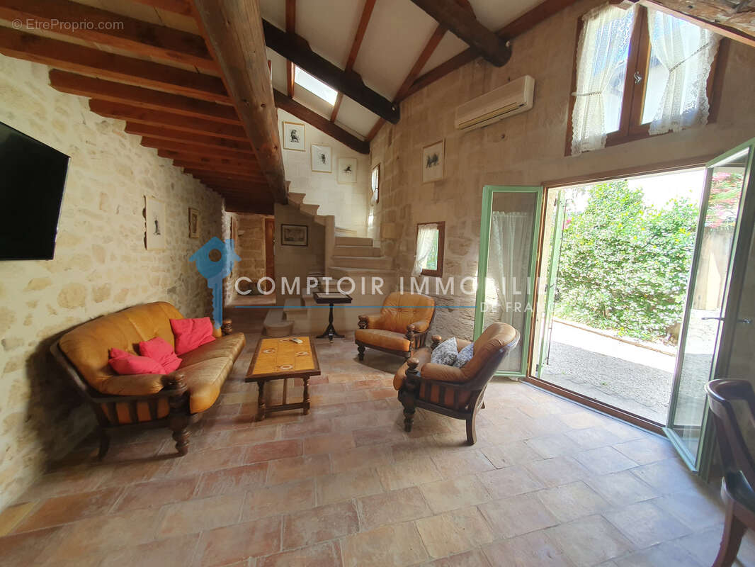 A Vendre GARD (30) - Maison avec cour au cœur d'Uzès - photo 3