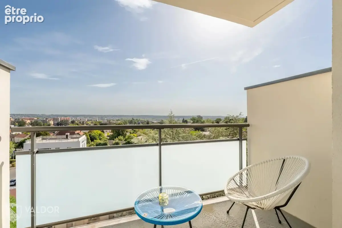 Appartement 3 pièces 55 m² à vendre à Villefranche-Sur-Saone (69400) - photo 4