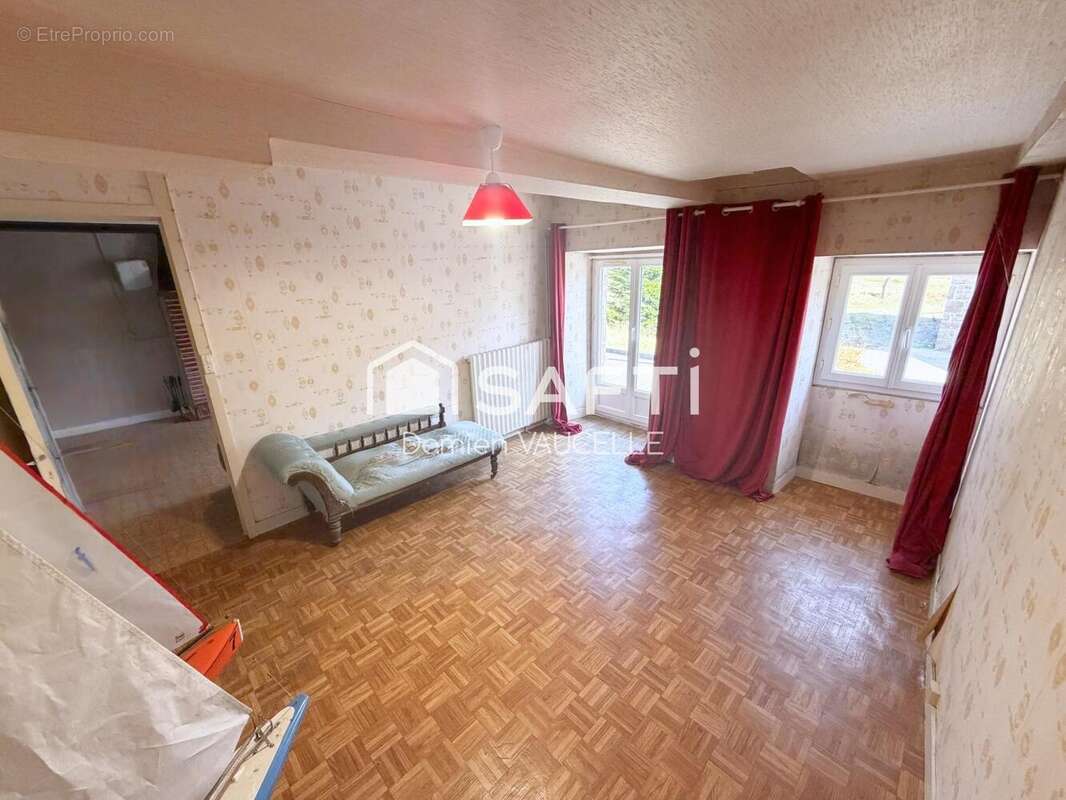 Maison 43 m² à Le Teilleul  - photo 2