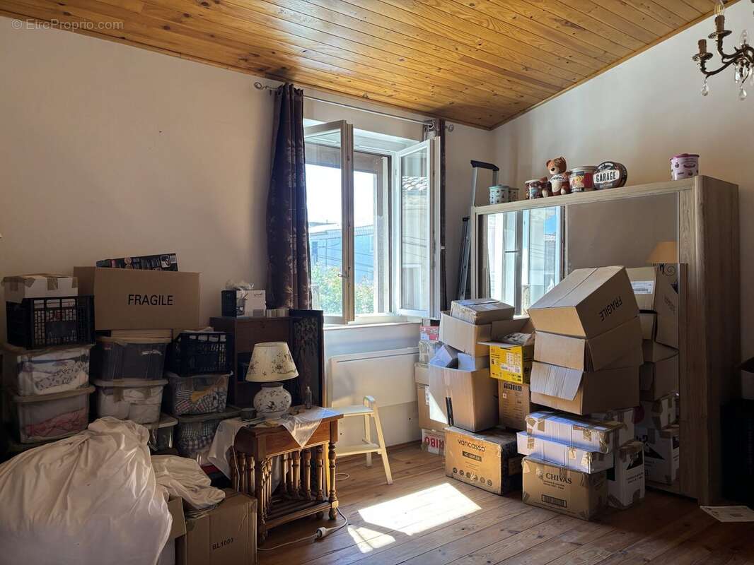 Maison à CUXAC-D&#039;AUDE