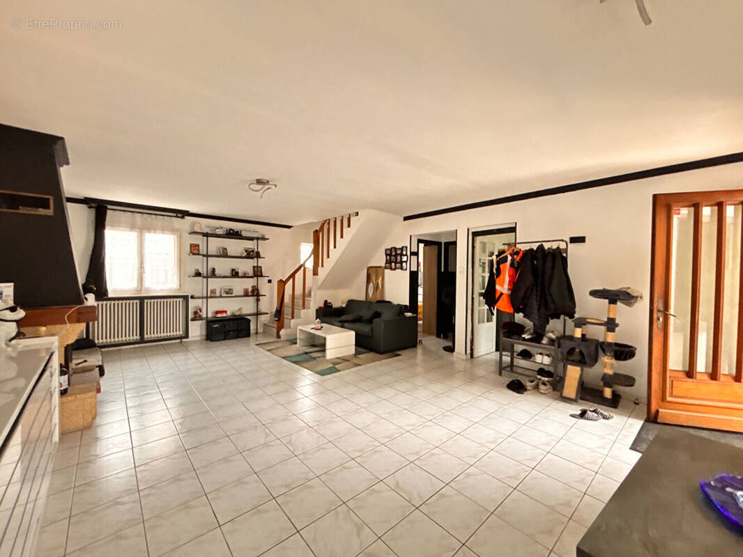 Maison à MITRY-MORY