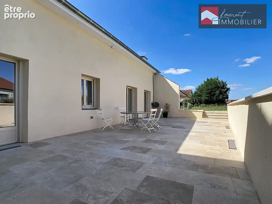 A SAINT-MARCEL - Maison de charme 159 M²  - 4 Chambres - photo 17
