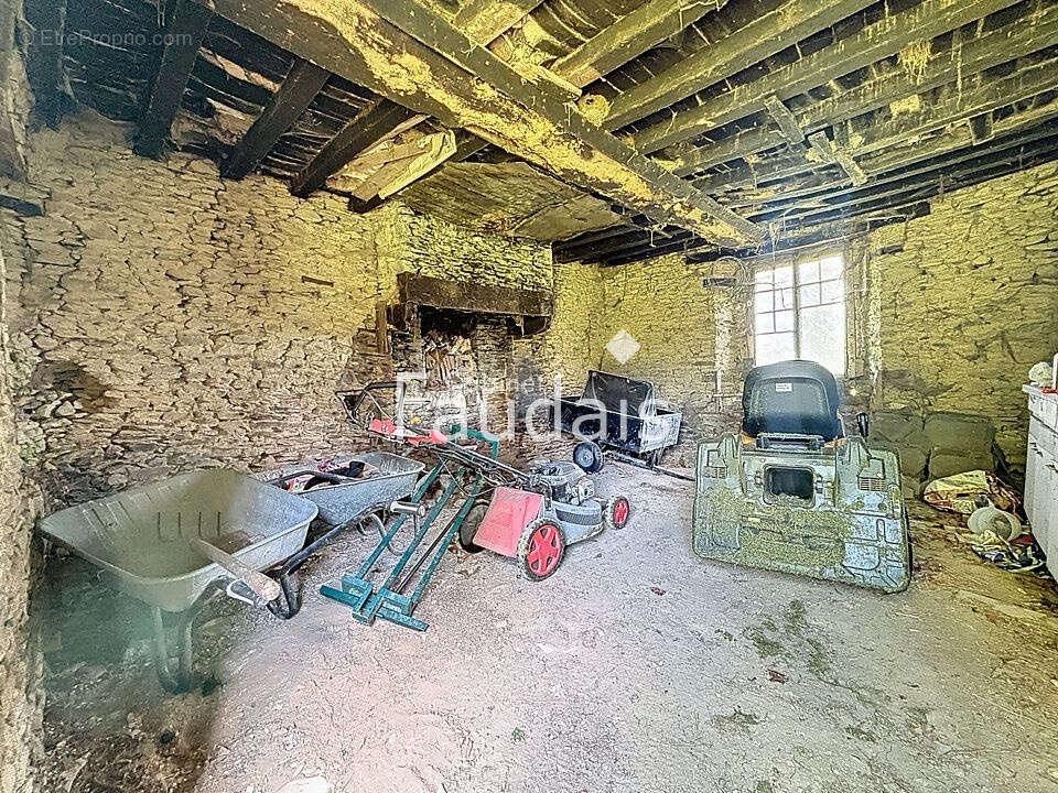 Maison à LES LOGES