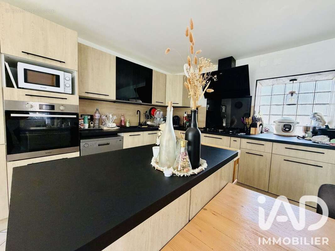 Maison 150 m² à Pleine-Selve  - photo 2