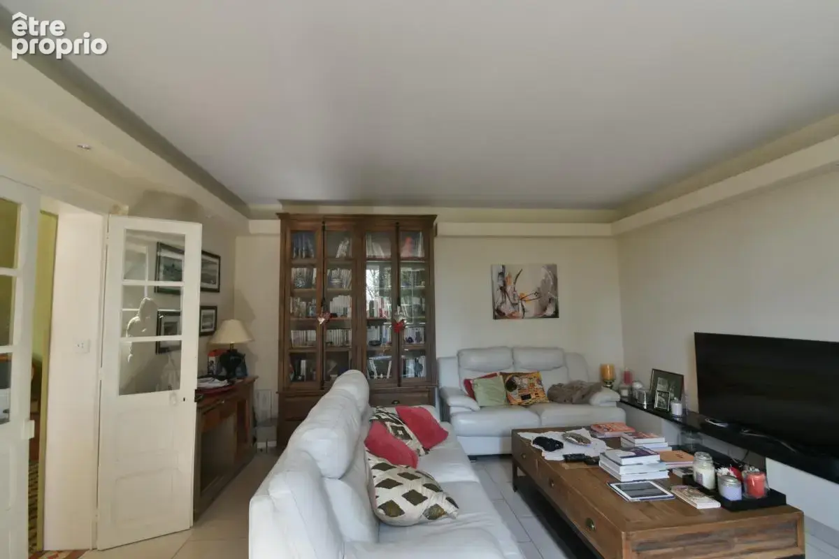 Maison de charme, dans son parc clos, 199m² - photo 24
