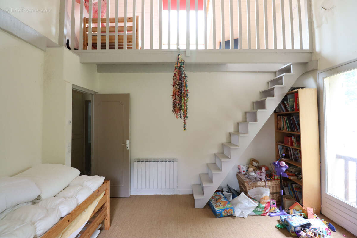 Maison à NOISY-SUR-ECOLE