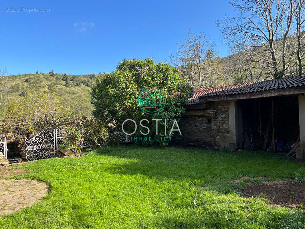 Maison à SAINT-PAUL-EN-JAREZ